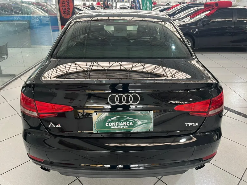 Audi A4 Preto