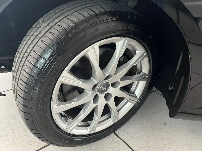 Audi A4 Preto