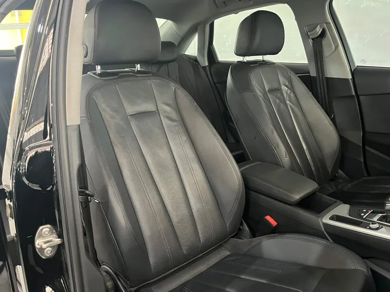 Audi A4 Preto