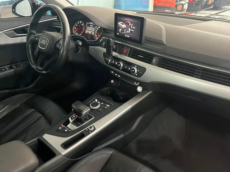 Audi A4 Preto