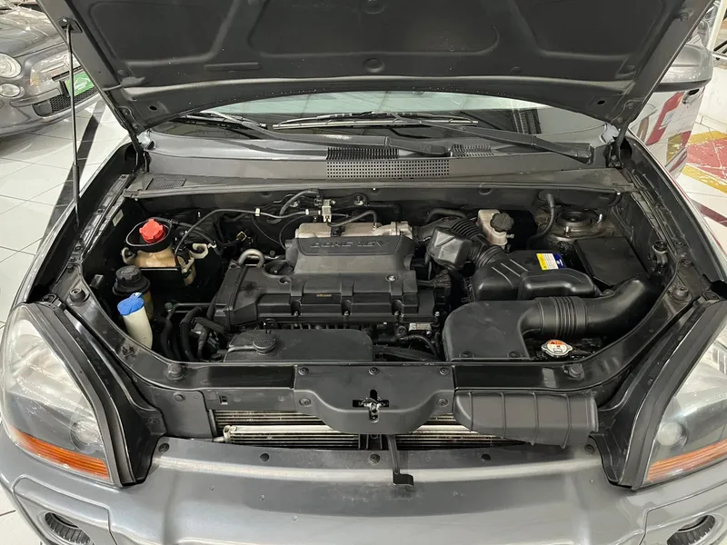 Hyundai Tucson Cinza