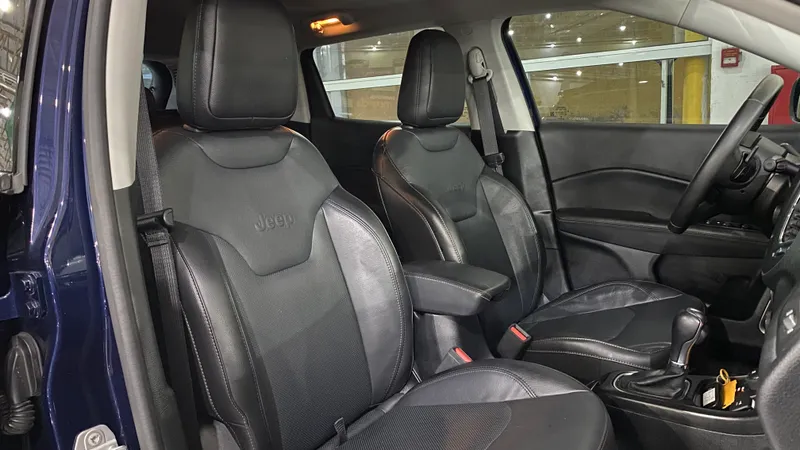 Jeep Compass Azul
