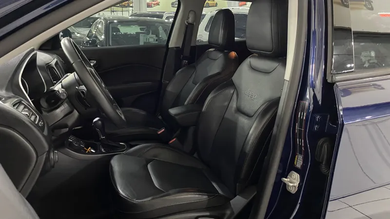 Jeep Compass Azul