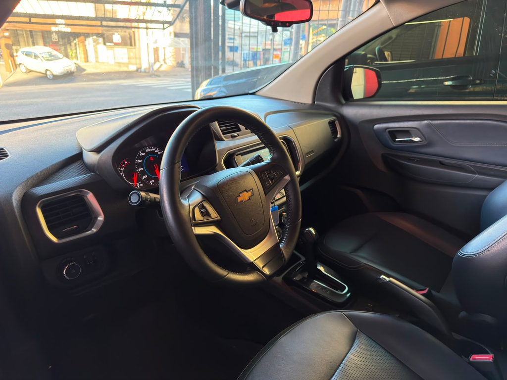 Chevrolet Spin Preto