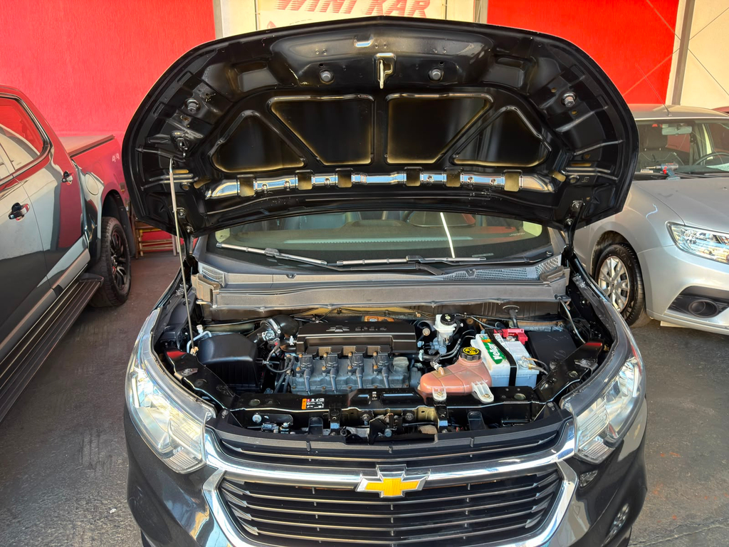 Chevrolet Spin Preto