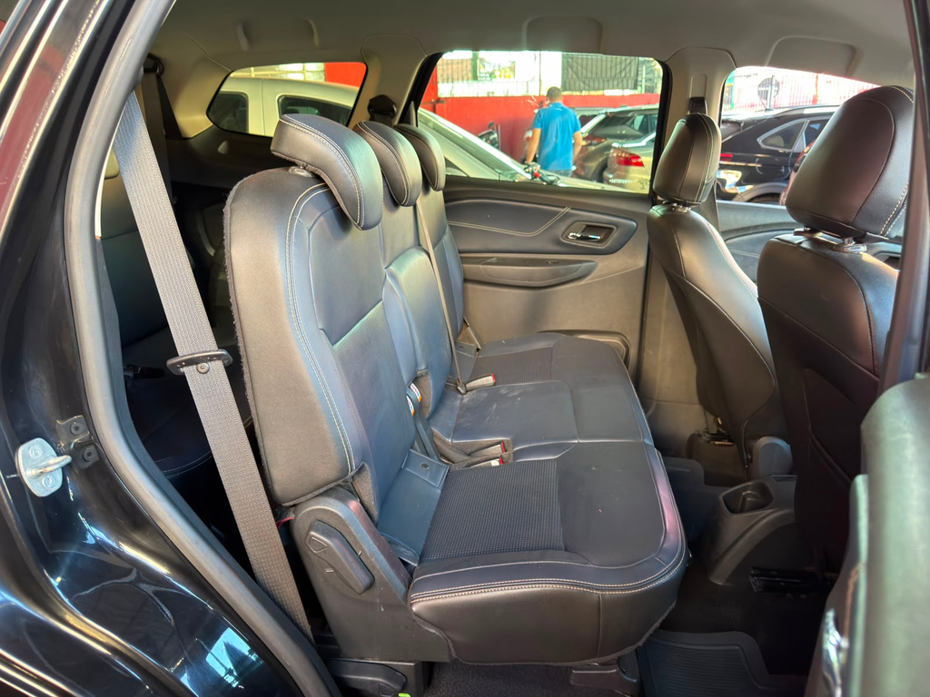 Chevrolet Spin Preto