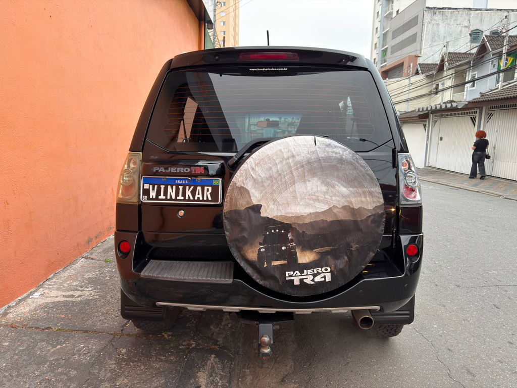 Mitsubishi Pajero TR4 Preto