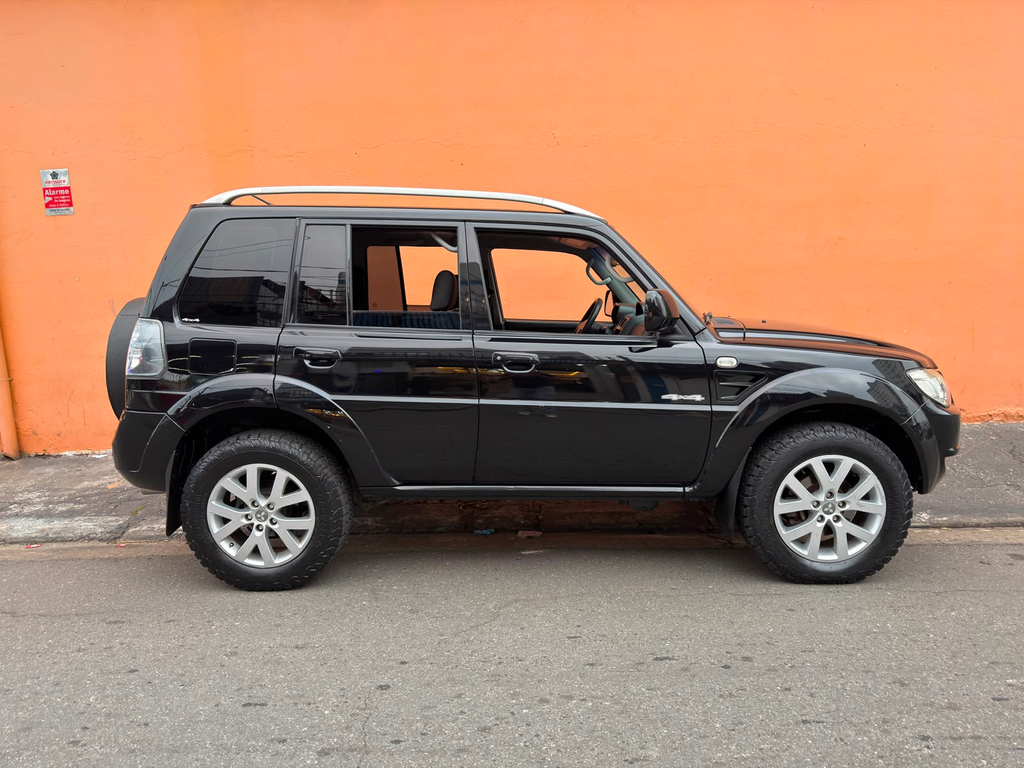 Mitsubishi Pajero TR4 Preto