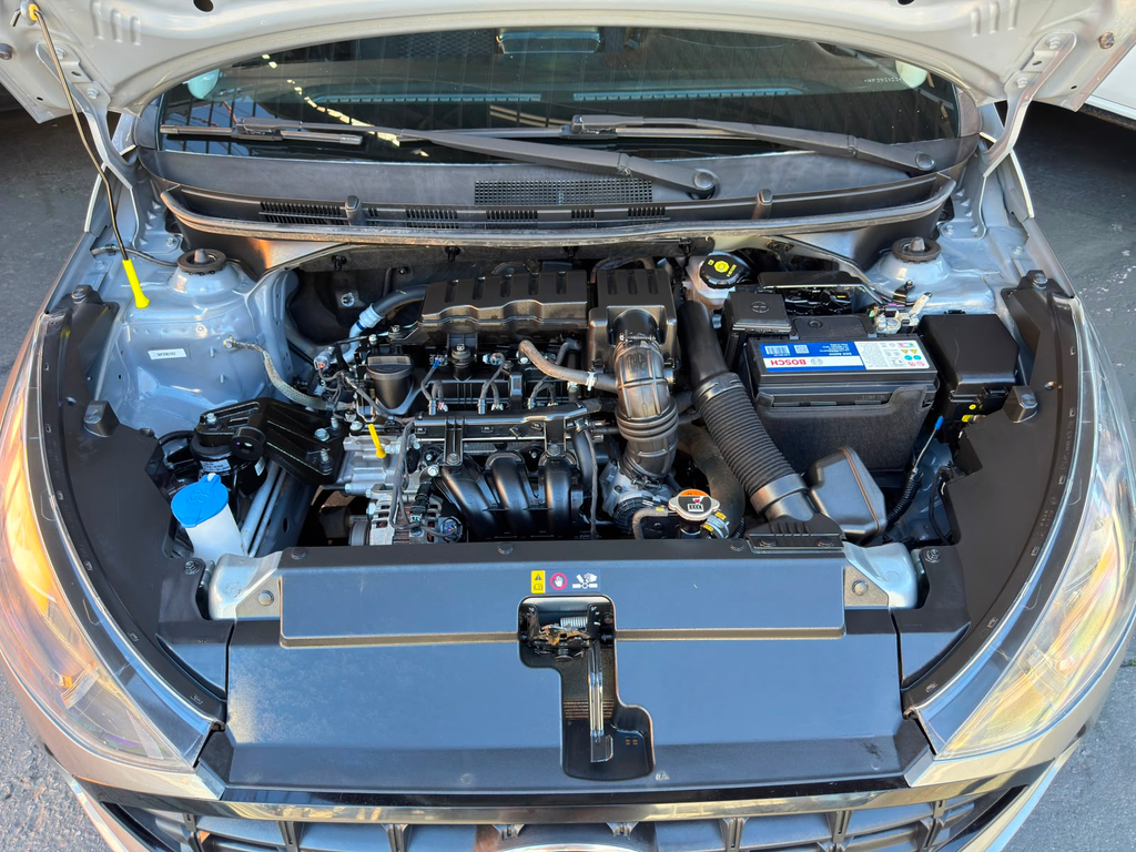 Hyundai HB20 Cinza