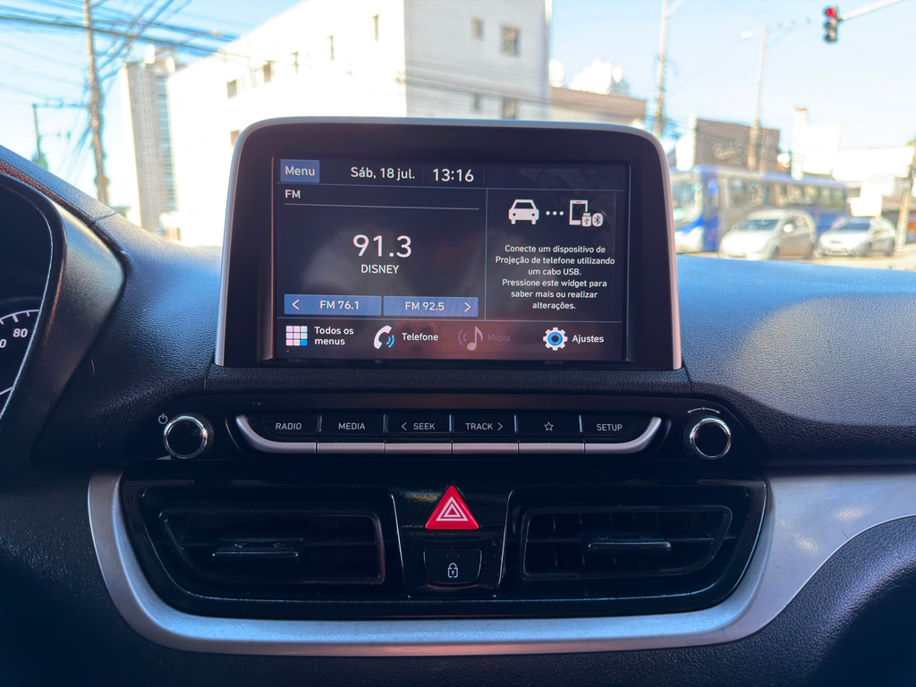 Hyundai HB20 Cinza