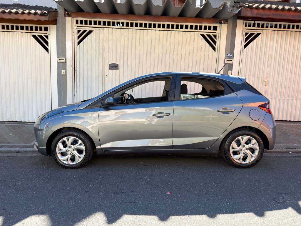 Hyundai HB20 Cinza