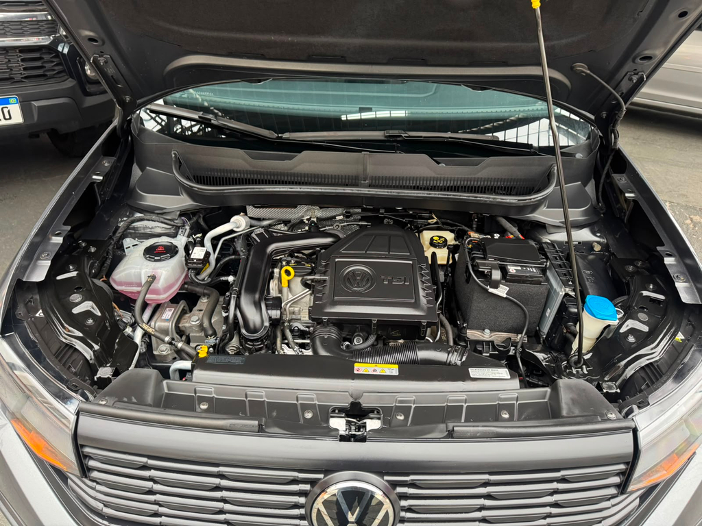 Volkswagen T-Cross Cinza