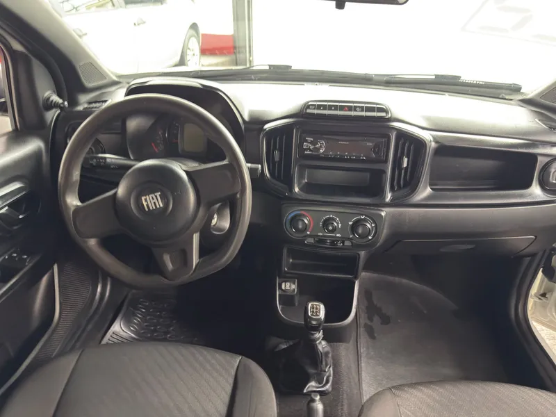 Fiat Strada Branco