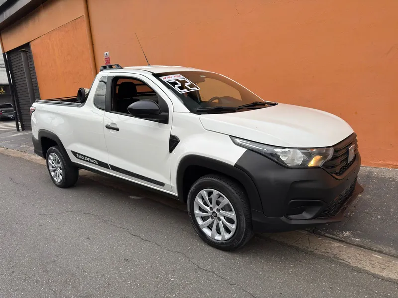 Fiat Strada Branco