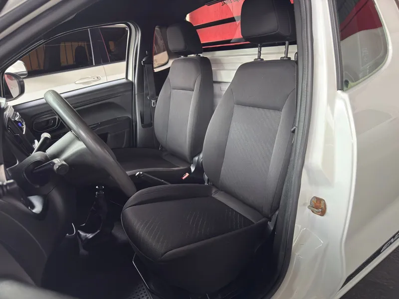 Fiat Strada Branco