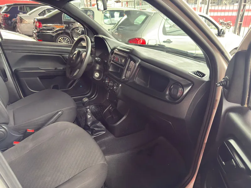Fiat Strada Branco