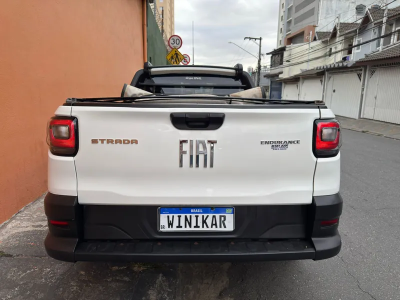 Fiat Strada Branco