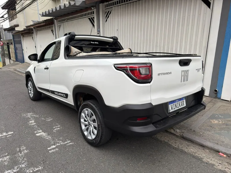 Fiat Strada Branco