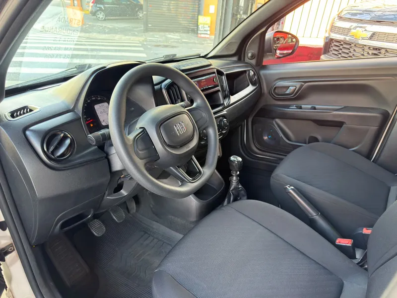 Fiat Strada Branco