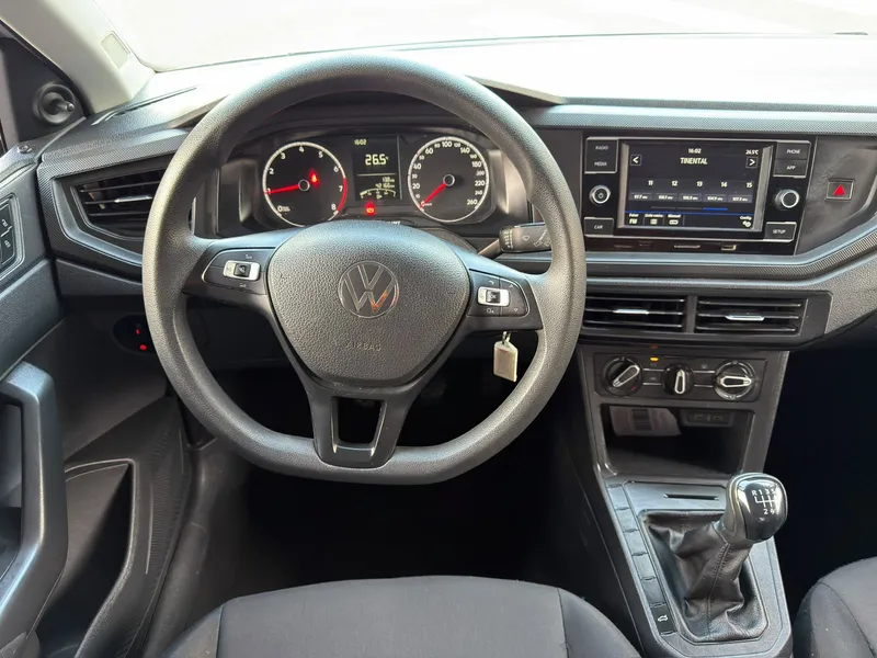 Volkswagen Polo Prata