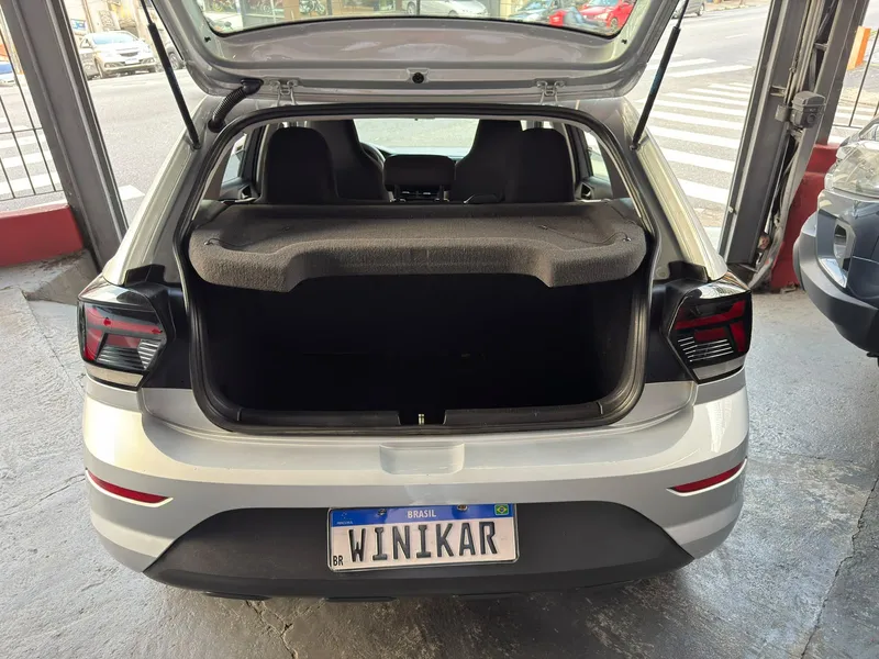 Volkswagen Polo Prata