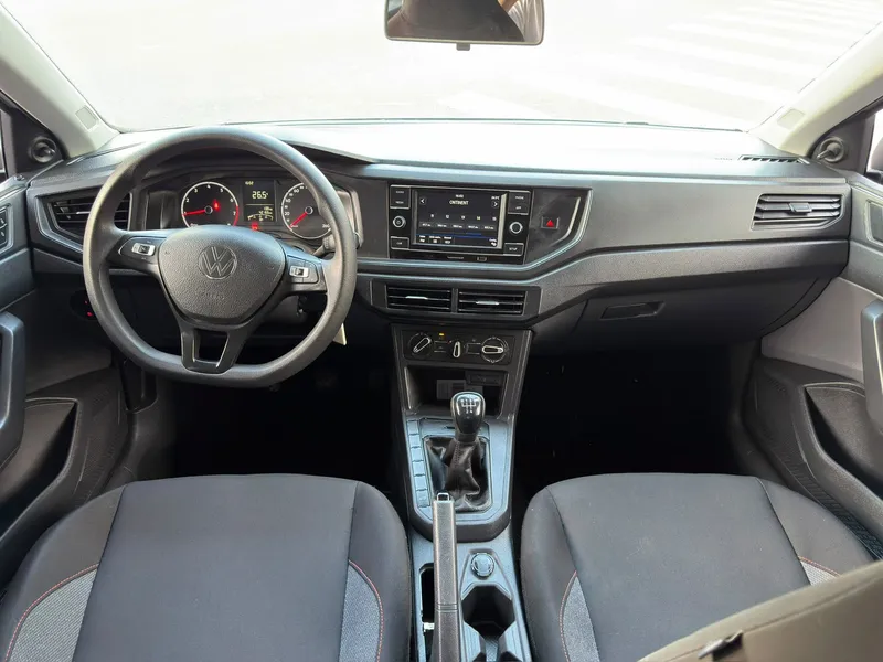 Volkswagen Polo Prata