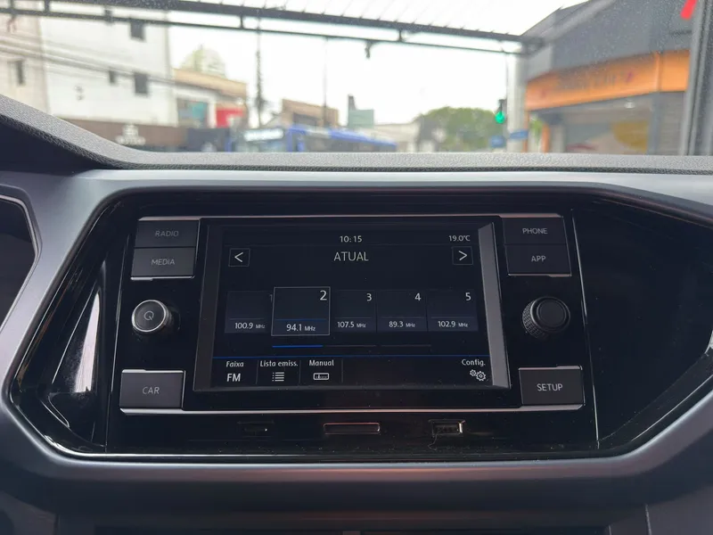 Volkswagen T-Cross Prata