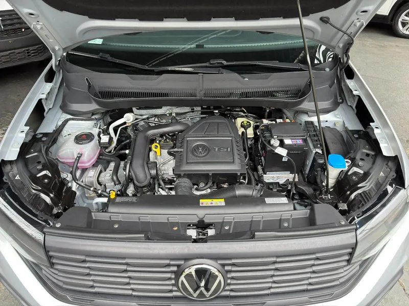 Volkswagen T-Cross Prata