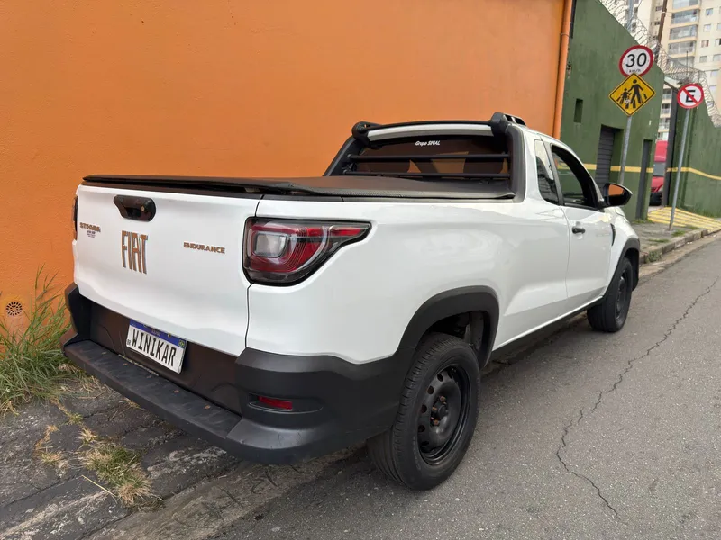 Fiat Strada Branco