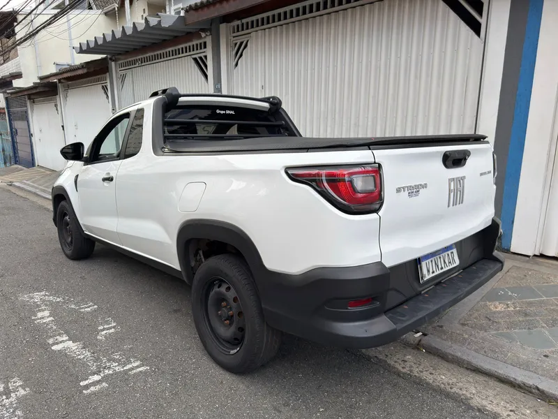 Fiat Strada Branco