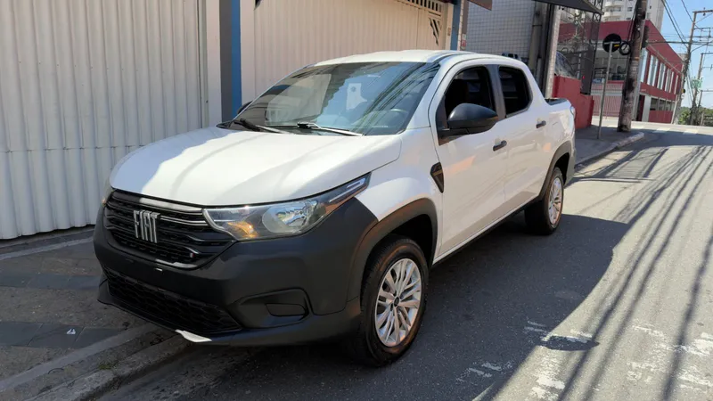 Fiat Strada Branco