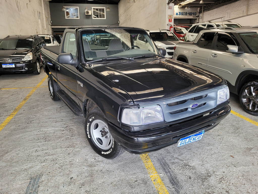 Ford Ranger (Cabine Simples-Estendida) Preto