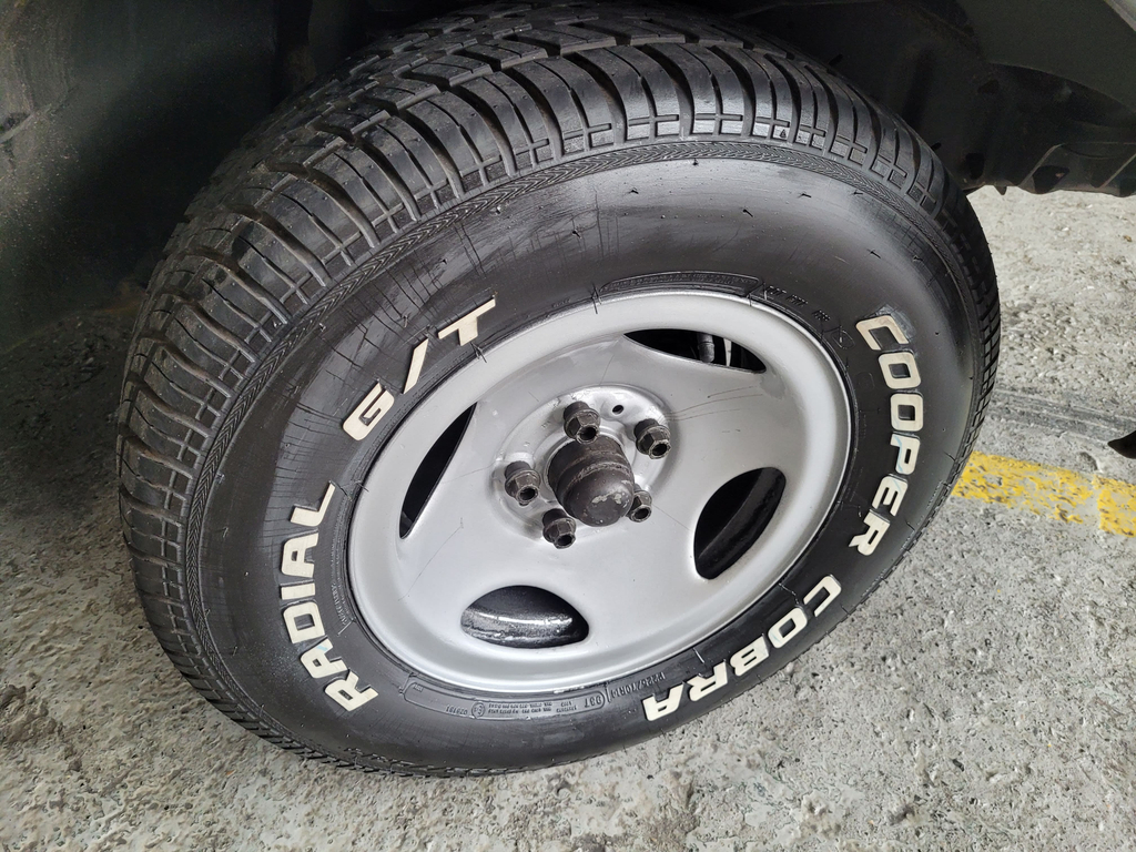 Ford Ranger (Cabine Simples-Estendida) Preto
