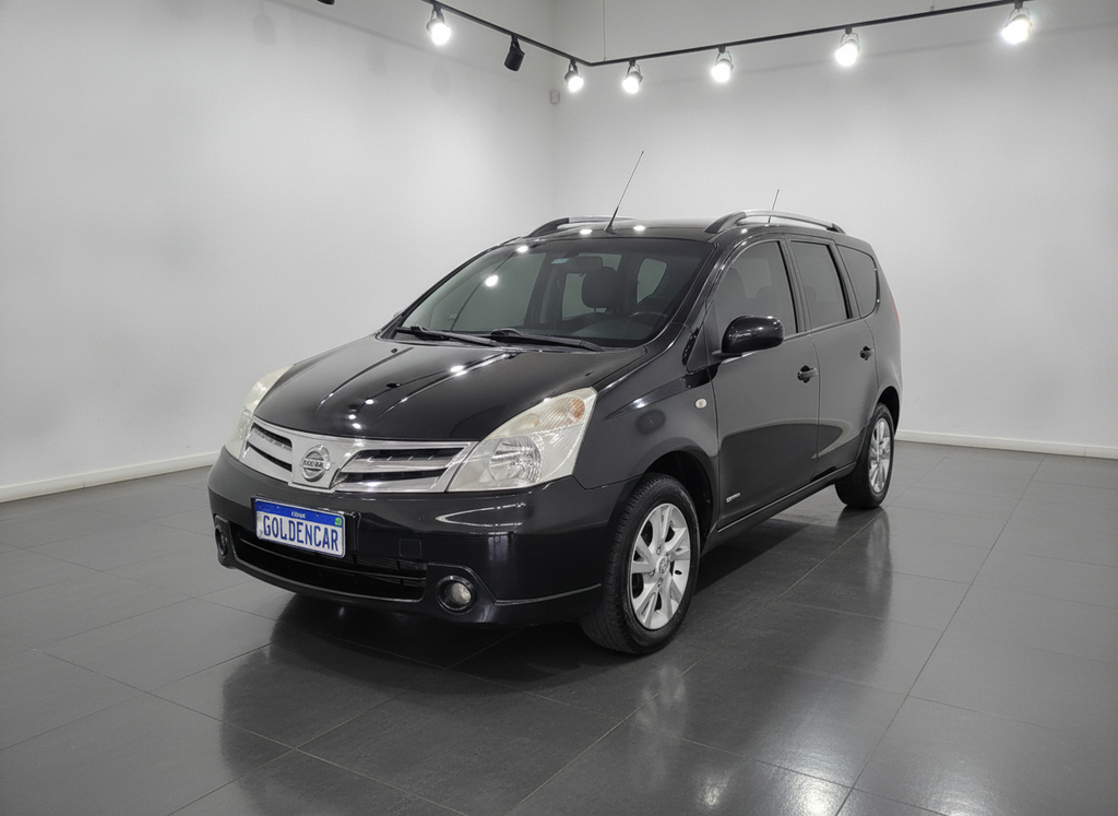 Nissan Grand Livina Preto