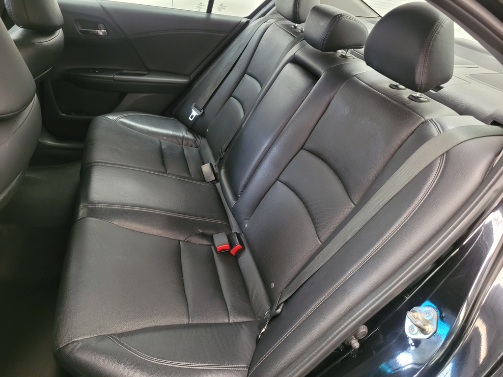 Honda Accord Preto