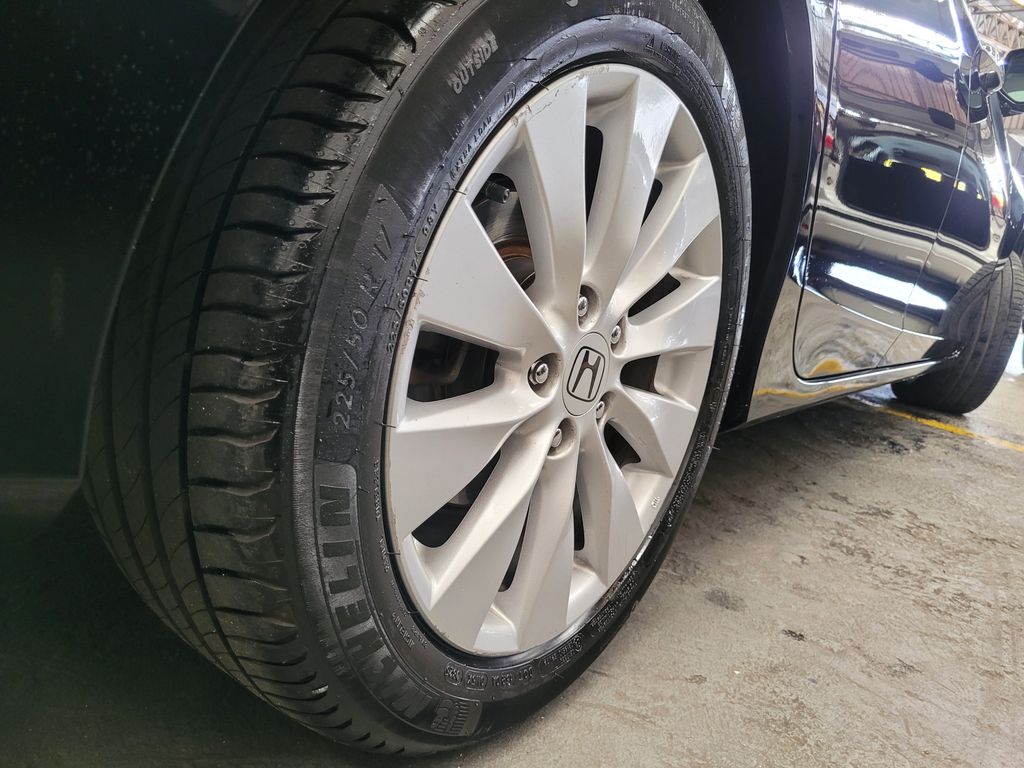 Honda Accord Preto