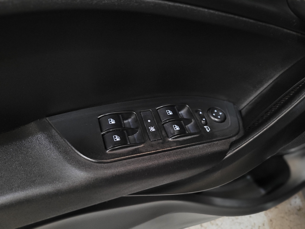 Fiat Argo Cinza