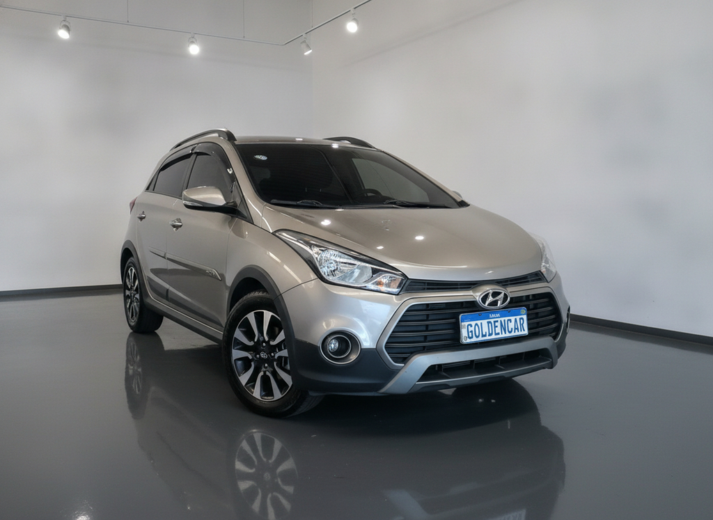 Hyundai HB20X Prata