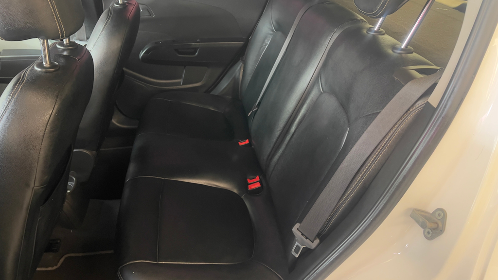 Chevrolet Sonic Branco