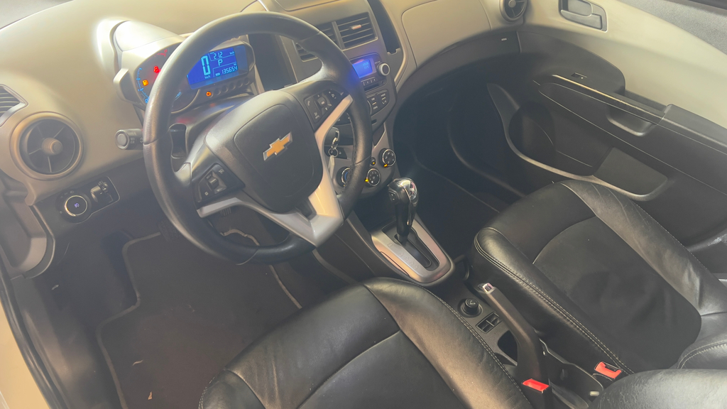 Chevrolet Sonic Branco
