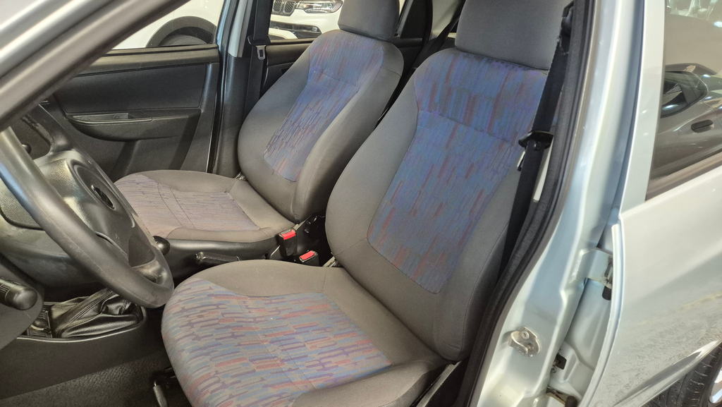 Chevrolet Celta Prata