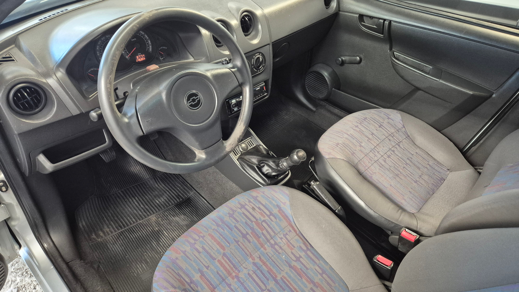 Chevrolet Celta Prata