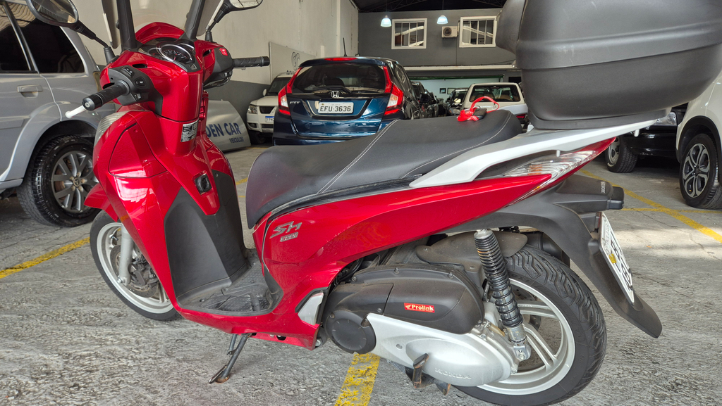 Honda SH Vermelho