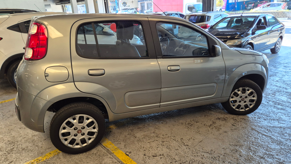 Fiat Uno Cinza
