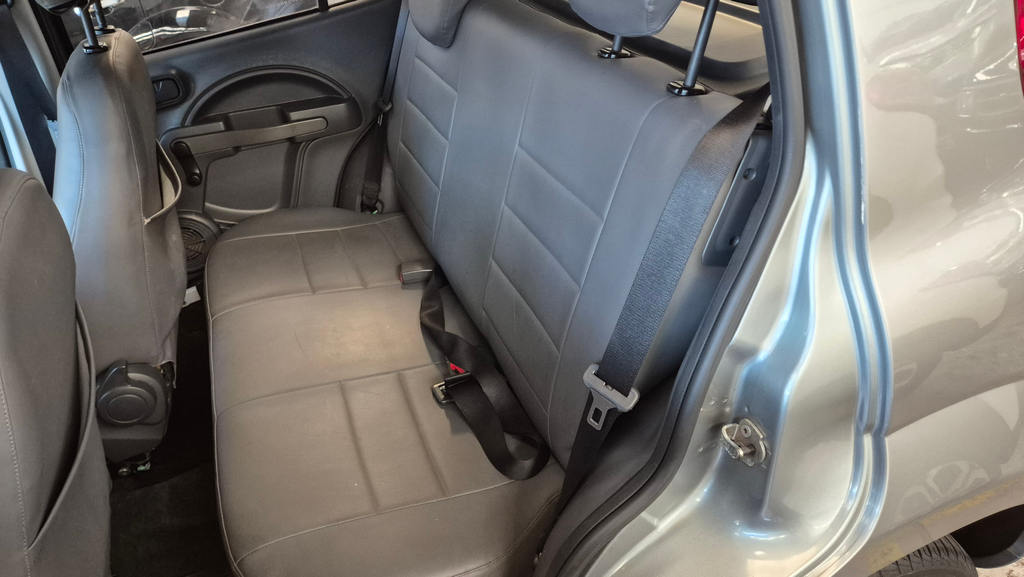Fiat Uno Cinza