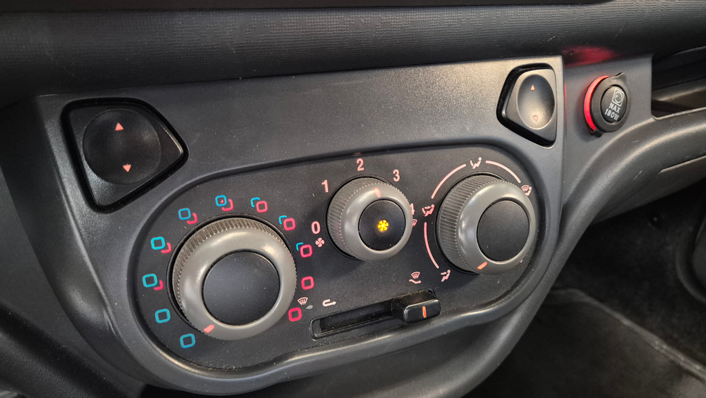 Fiat Uno Cinza
