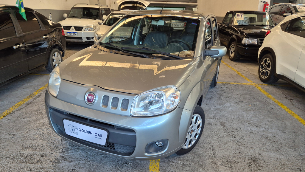 Fiat Uno Cinza