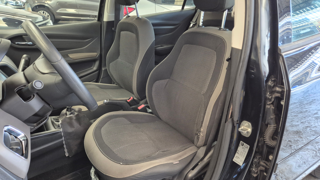 Chevrolet Prisma Preto