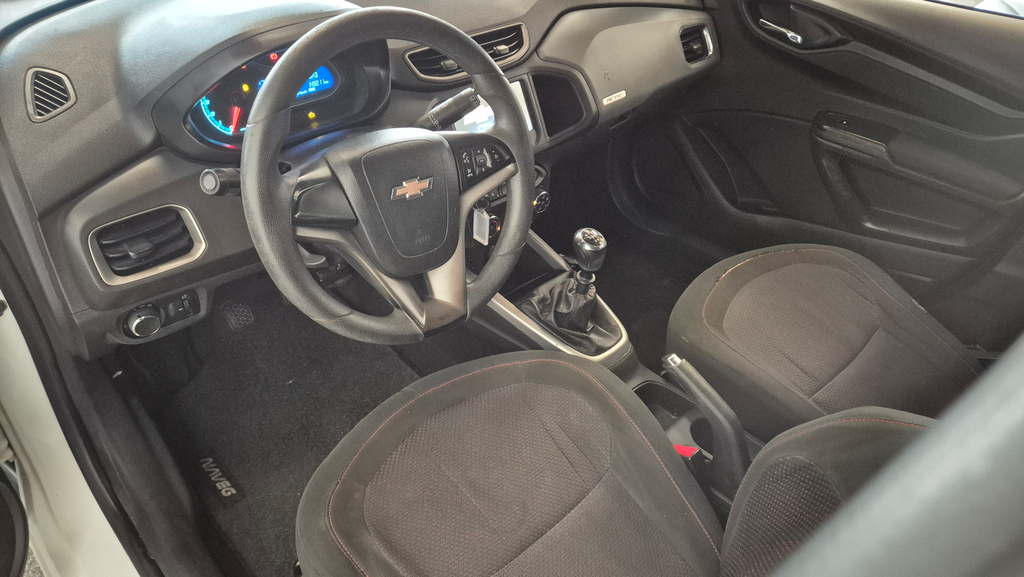 Chevrolet Onix Branco
