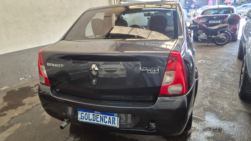 Renault Logan Cinza